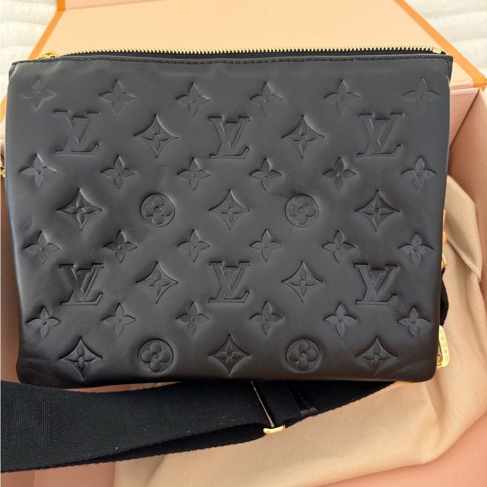 Louis Vuitton Black Coussin PM Bag - Picture 12 of 15